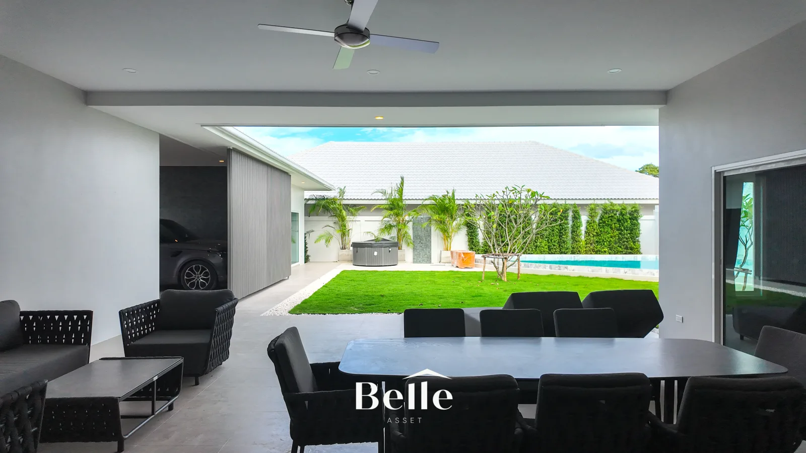 Modern Style Pool Villa with 5 Bedrooms Hua Hin Soi 112 For Sale - 21