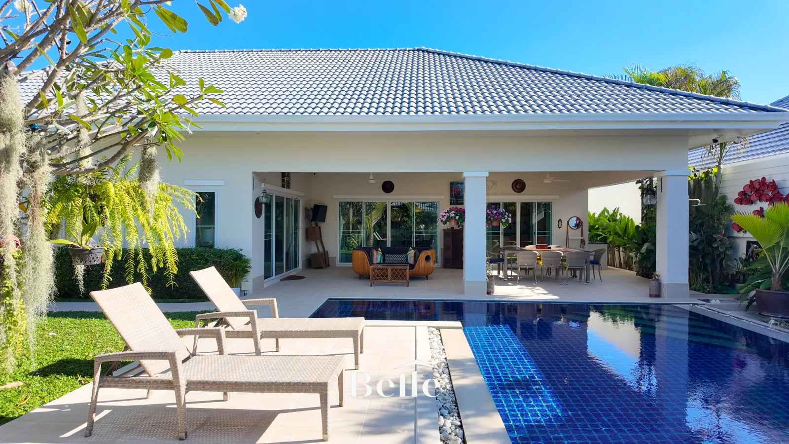 Beautifully renovated 3-bedroom pool villa Hua Hin Soi  88 - 15