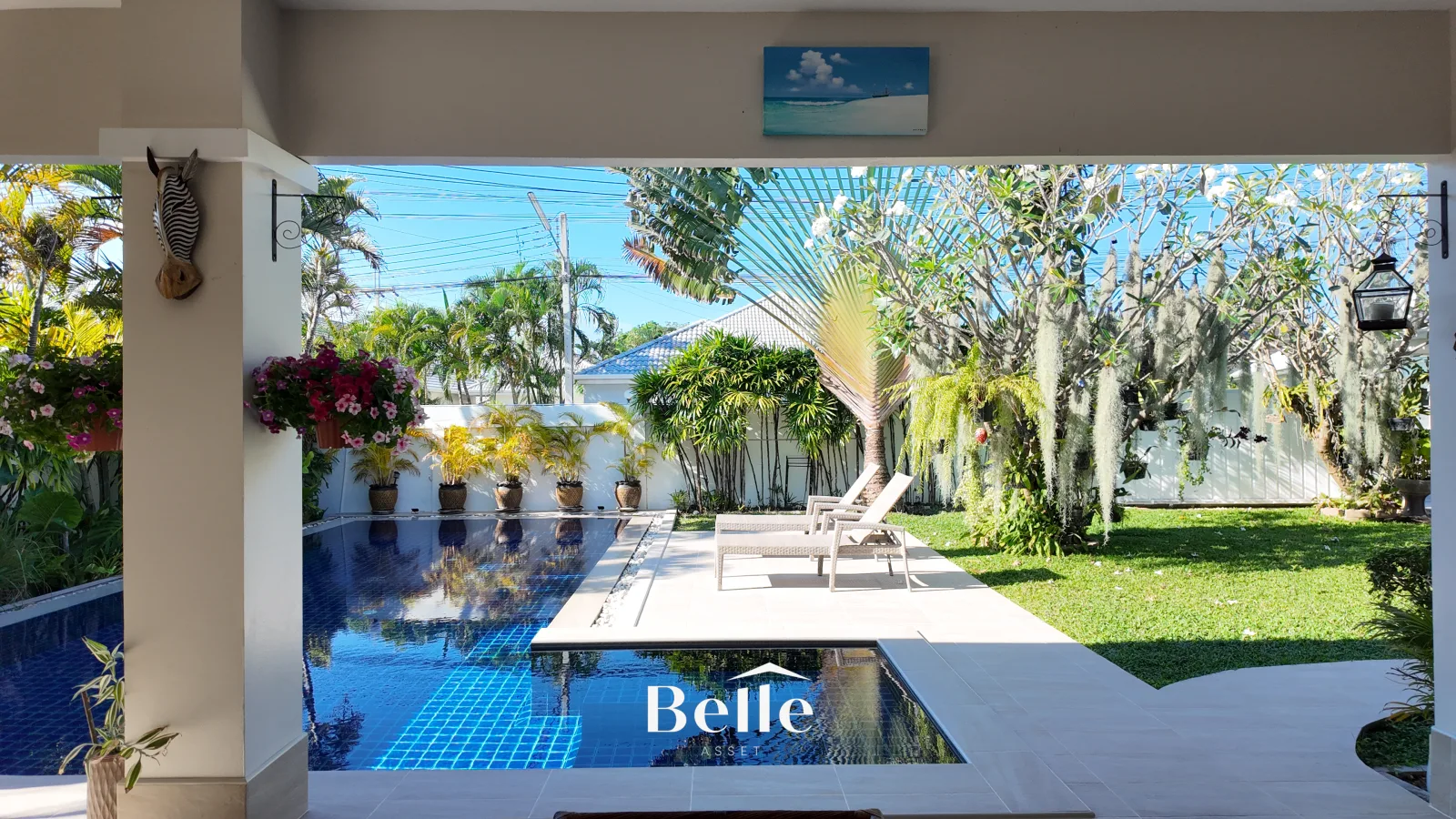 Beautifully renovated 3-bedroom pool villa Hua Hin Soi  88 - 22