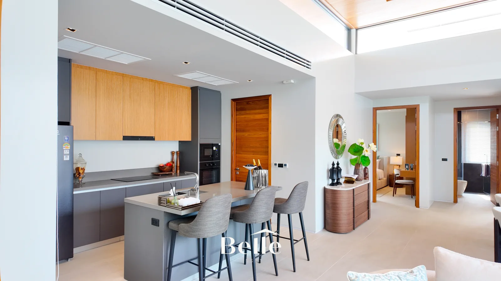 Beautifully Designed Luxury Pool Villa in Hua Hin For Sale - 11