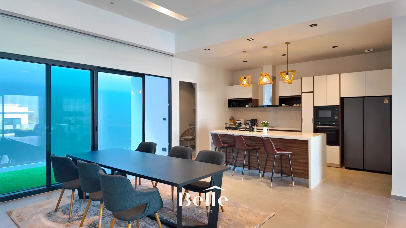 Modern Contemporary Villa | Great Location Near Beach | Mountain View (Ready to move in) - 8