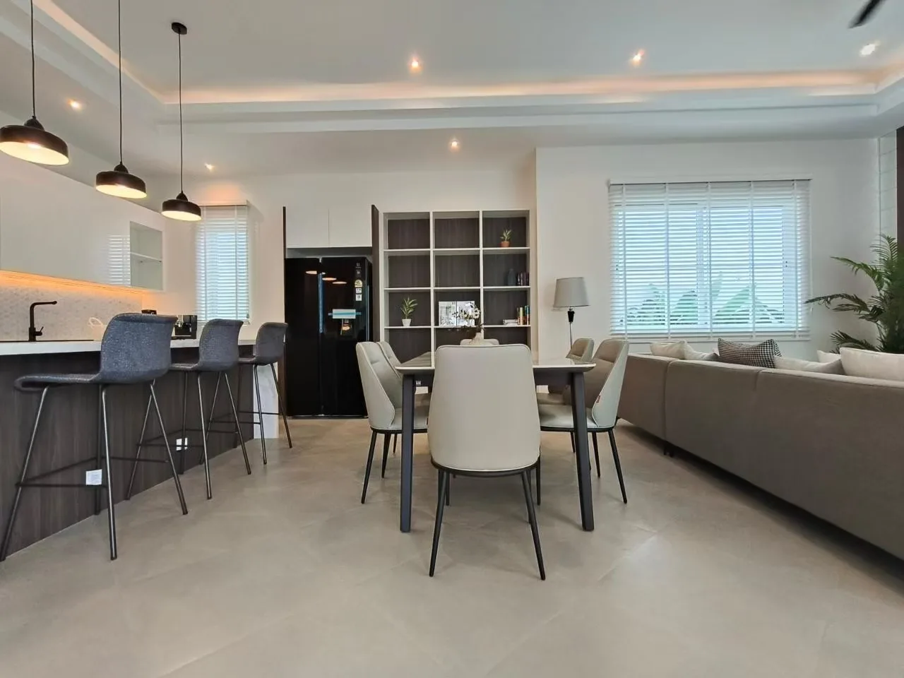 Luxury Pool Villa in Hua Hin Soi 112 | Prime Location, Close to the City with a Relaxing - 2