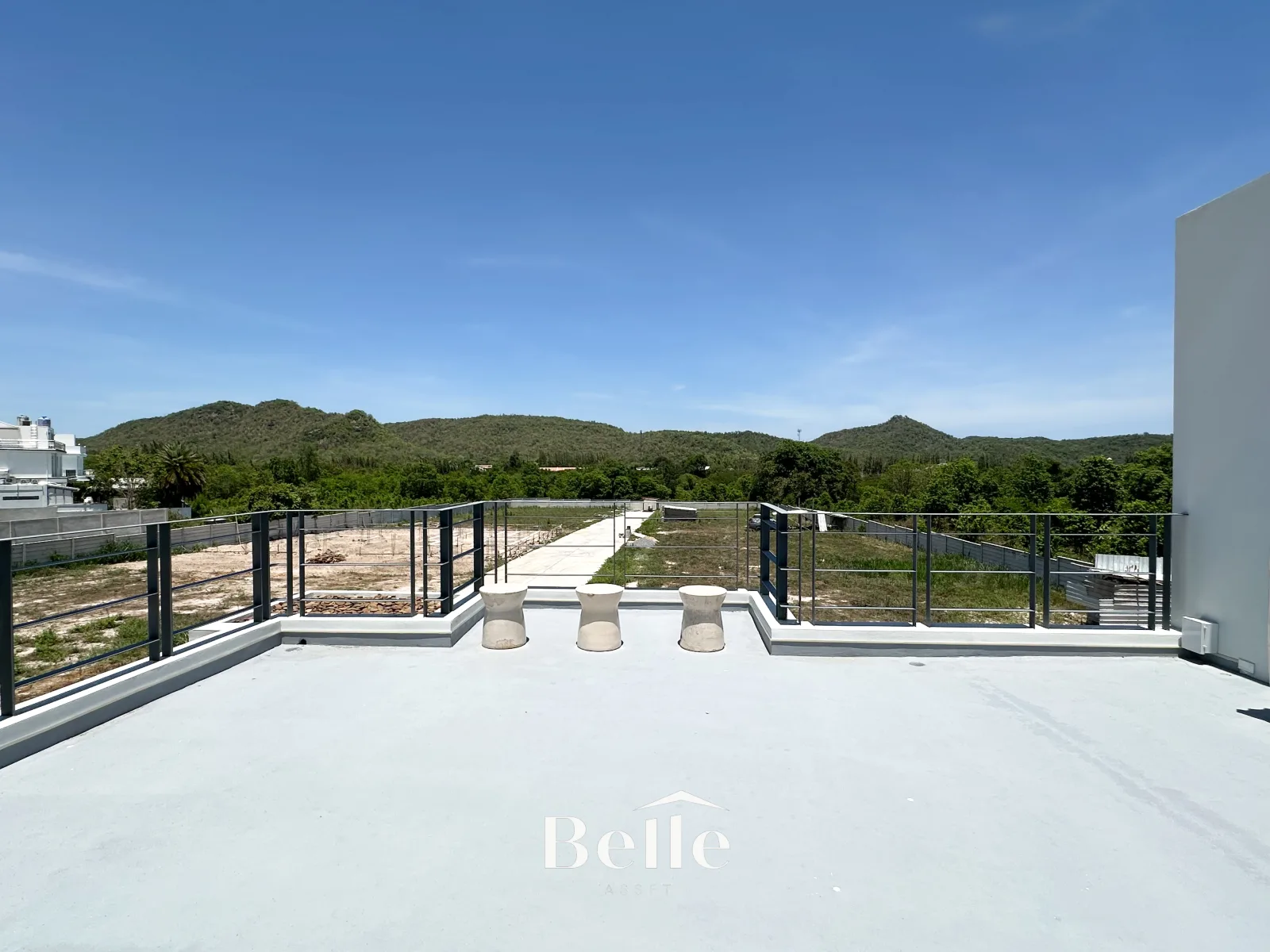 Luxury Pool Villas for Sale – Next to Black Mountain Golf Course - 20