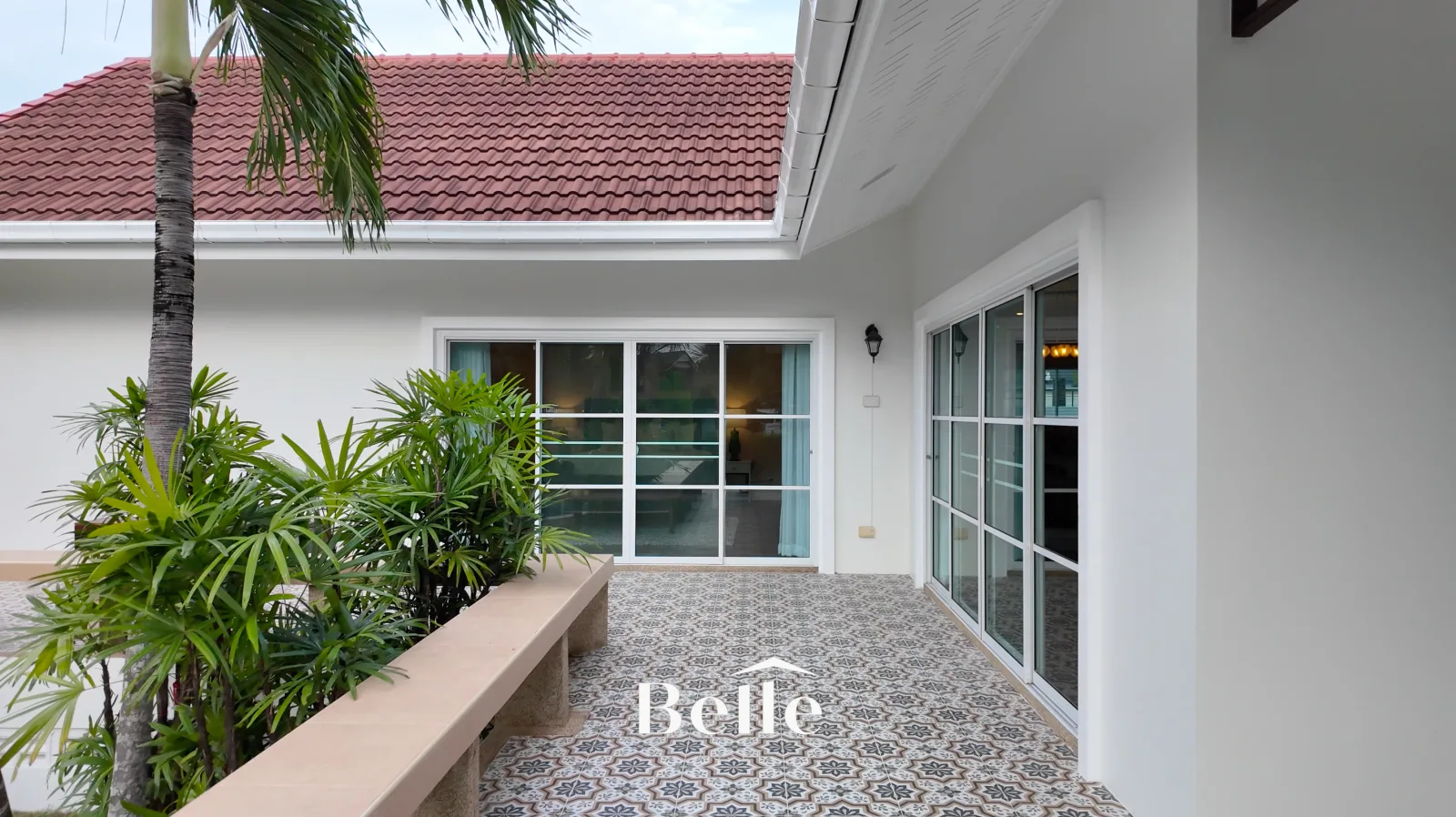 Pool Villa 3 Bedrooms for Sale in Hua Hin, Thap Tai - 2