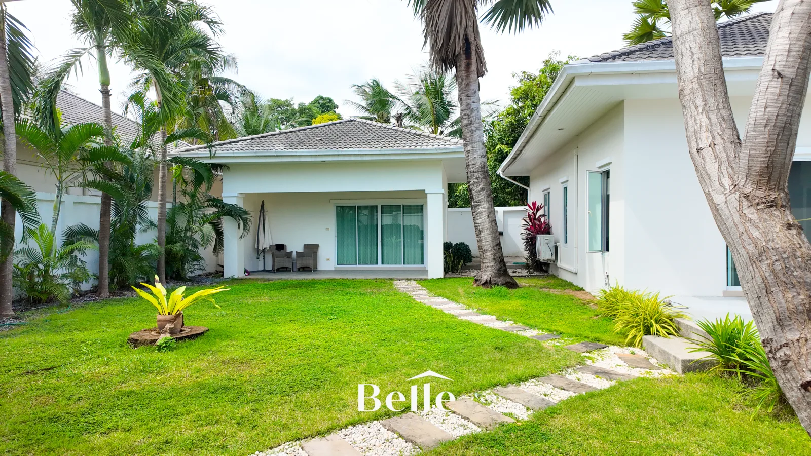 Pool Villa 4 Bedrooms  The Lee Hua Hin Soi 88  For Sale - 5
