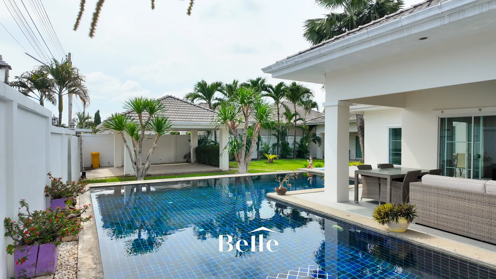 Pool Villa 4 Bedrooms  The Lee Hua Hin Soi 88  For Sale - 12