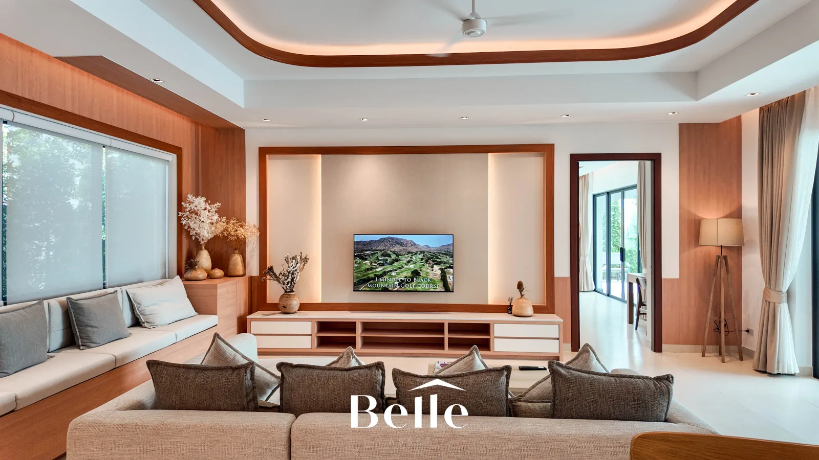 Luxury L-Shaped Pool Villa Near Black Mountain – Hua Hin