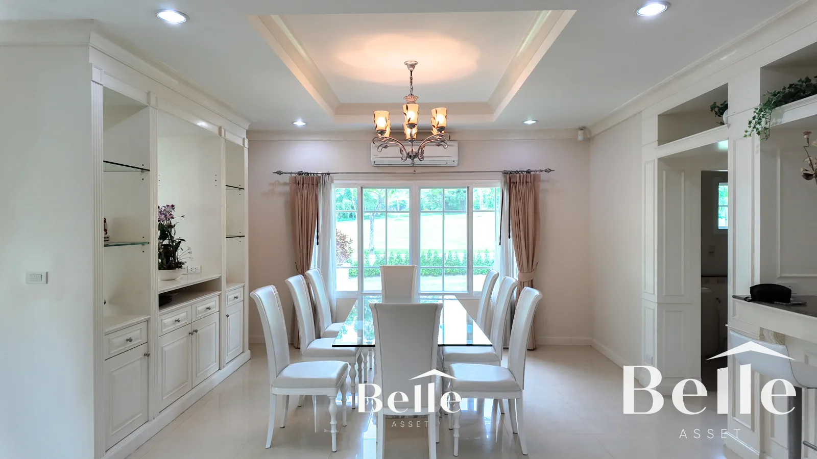 Stunning golf views meet classic comfort spacious 7-bedroom, 2-building home in Palm Hills. - 22