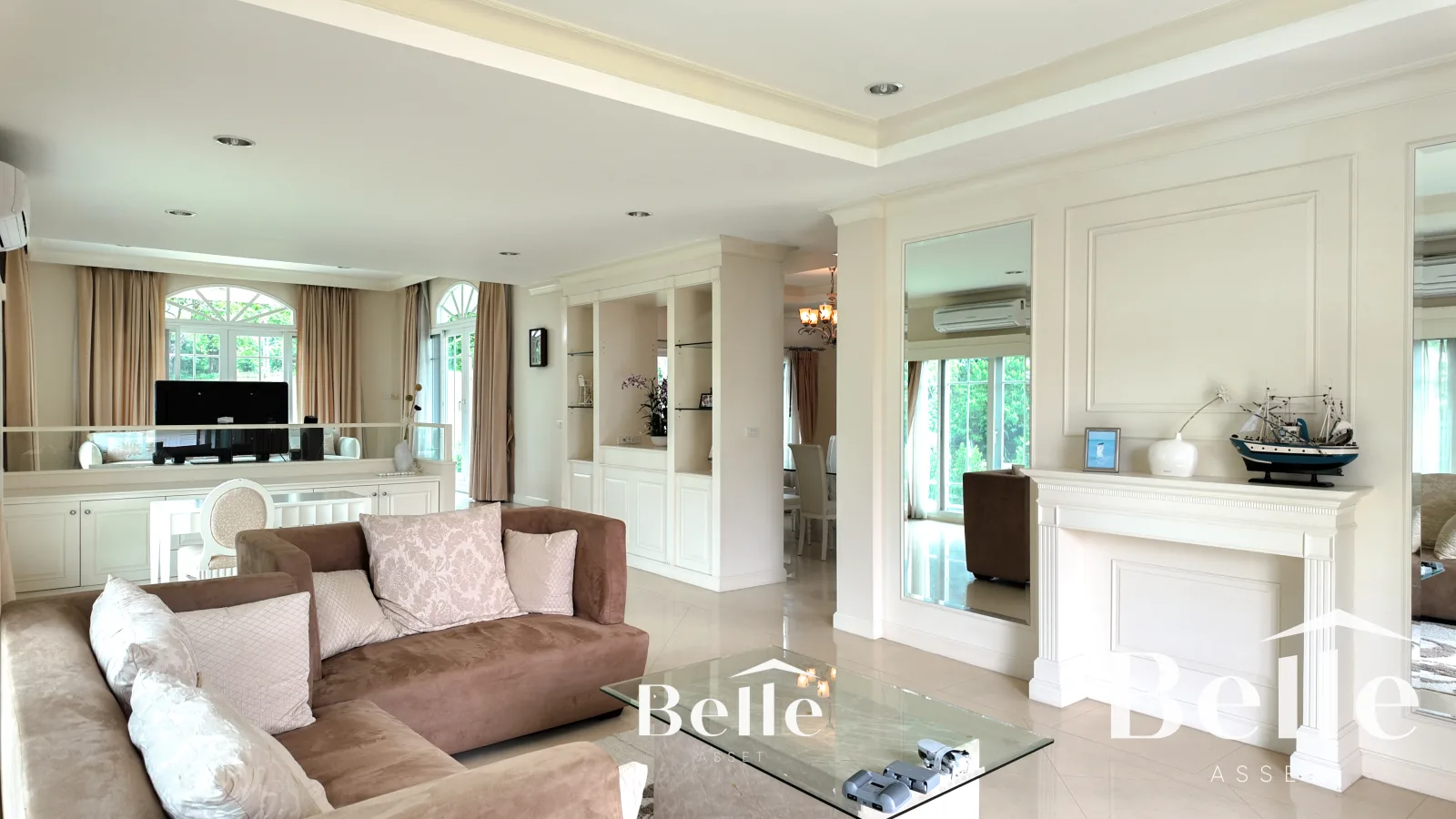 Stunning golf views meet classic comfort spacious 7-bedroom, 2-building home in Palm Hills. - 27