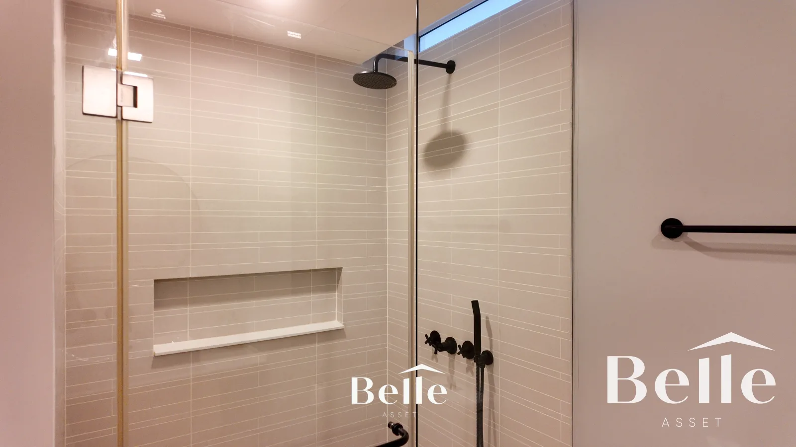 Beachfront Luxury Peaceful Location | Ready to Move In - 8