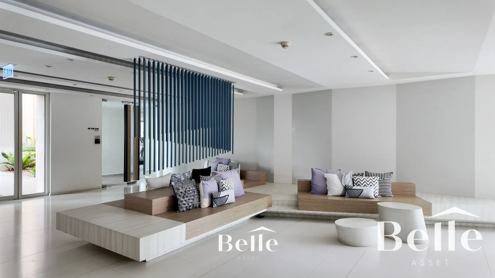 Beachfront Luxury Peaceful Location | Ready to Move In - 12