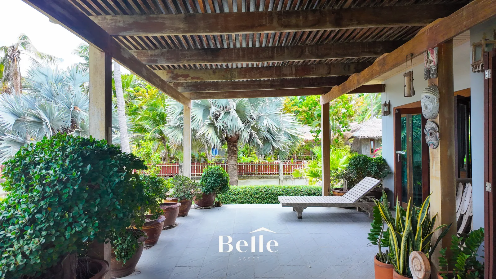 Beachfront Paradise Home for Sale in Thap Sakae, Prachuap Khiri Khan 3 Bedrooms - 2