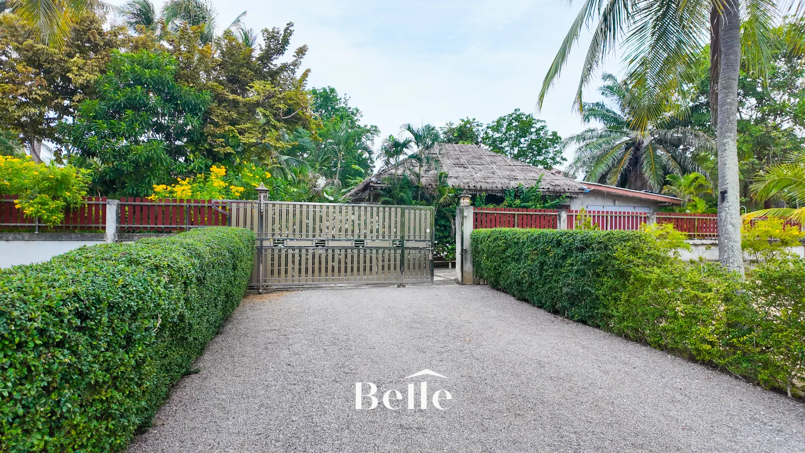 Beachfront Paradise Home for Sale in Thap Sakae, Prachuap Khiri Khan 3 Bedrooms - 18